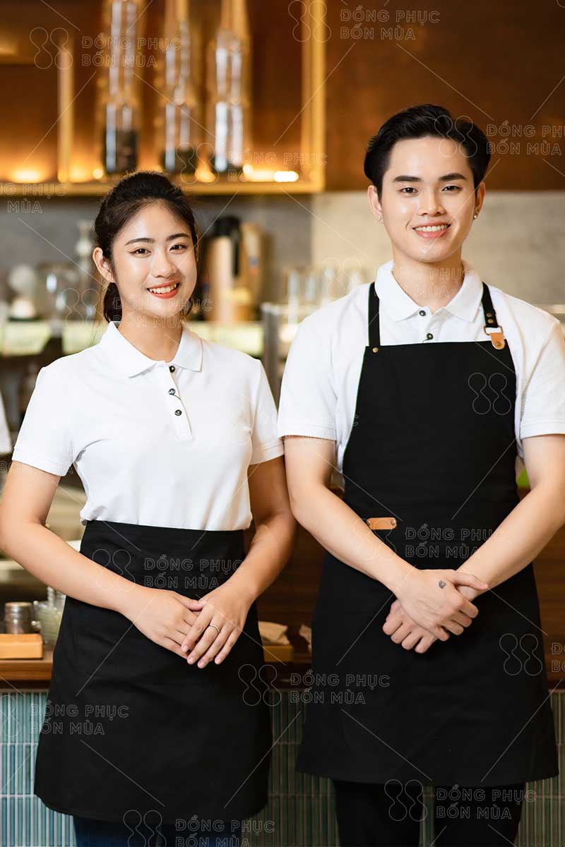 Áo Đồng Phục Trắng Phối Tạp Dề Đen Cho Nhân Viên Nhà Hàng