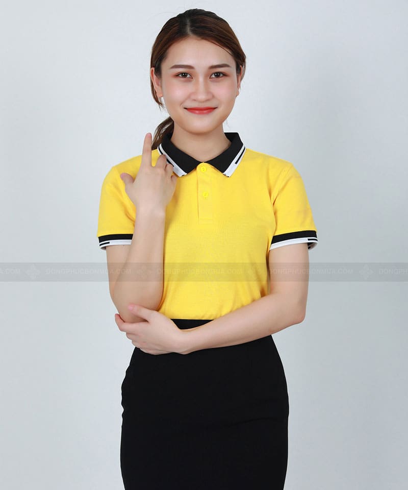 Áo công ty có cổ vàng chanh phối cổ sọc đen trắng