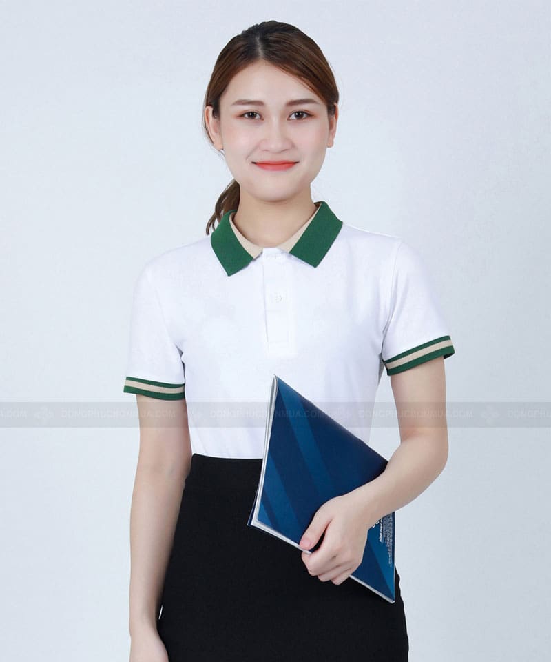 Áo phông đồng phục công sở trắng phối cổ xanh lá be
