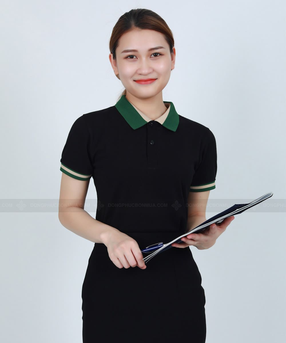 Áo phông đồng phục có cổ đen phối cổ xanh lá be