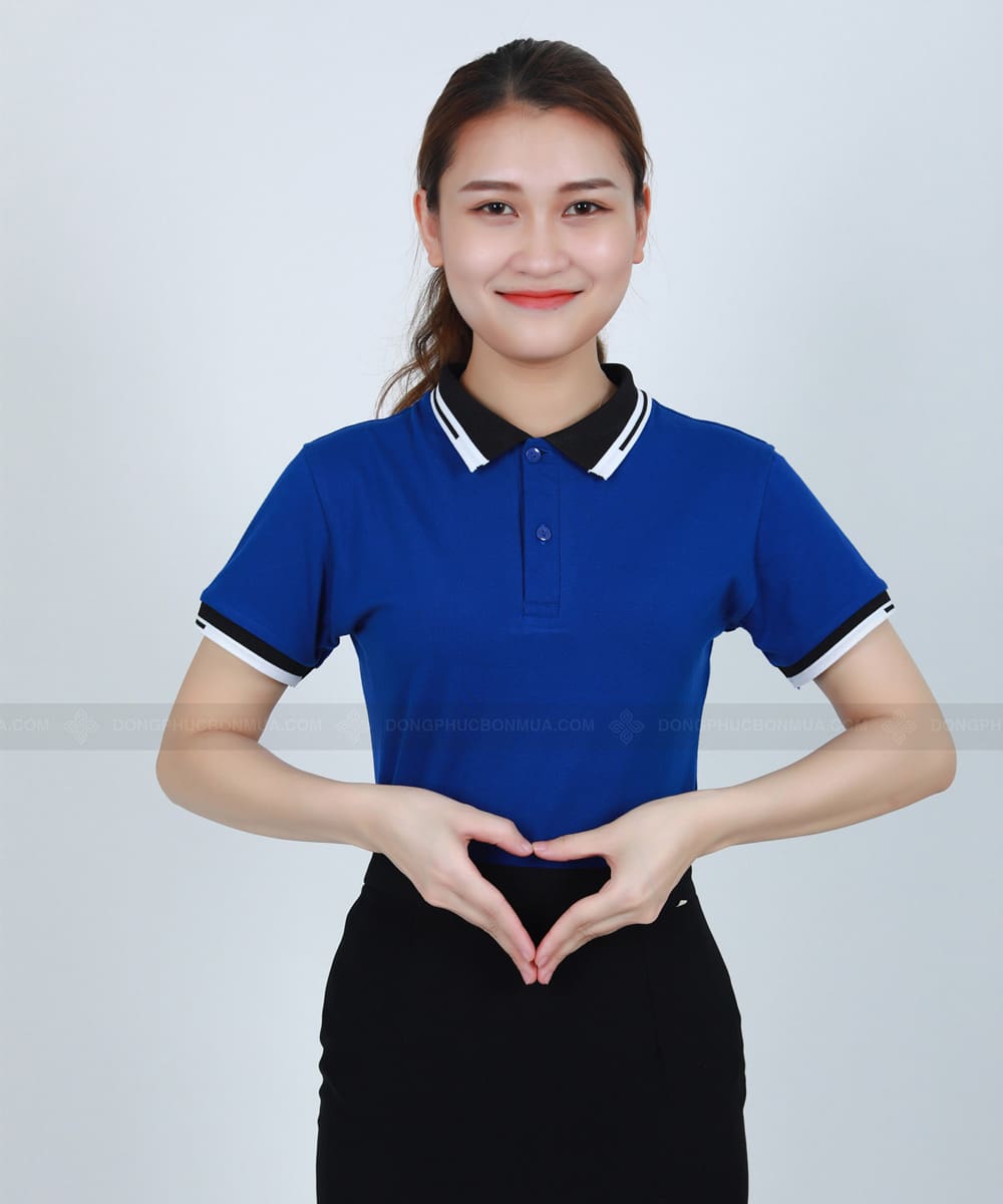 Đồng phục áo phông xanh dương phối cổ sọc đen trắng