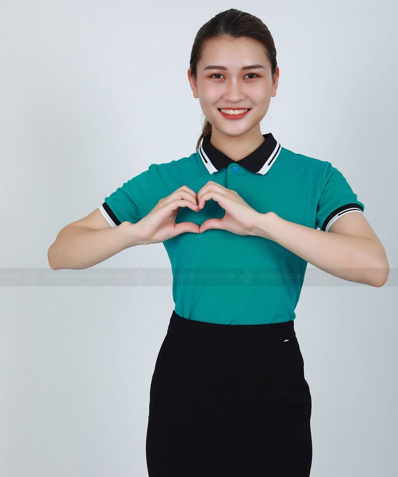 Áo phông có cổ xanh ý phối cổ sọc đen trắng