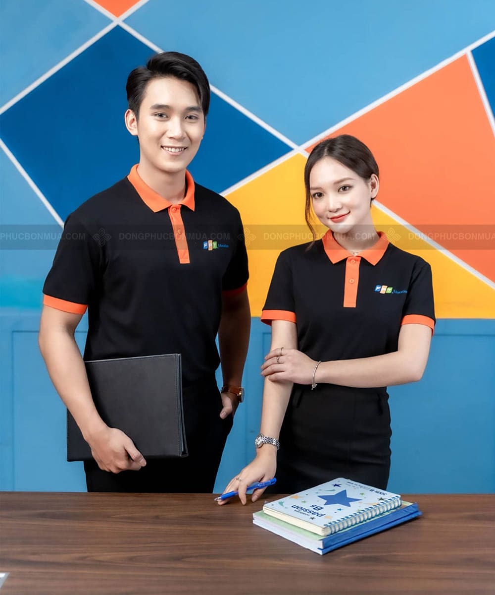 Áo phông có cổ đồng phục công sở màu đen phối cổ cam