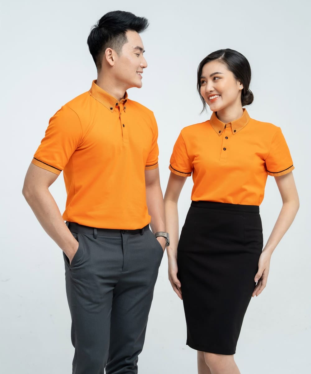 Áo thun có cổ đồng phục công ty màu cam, cổ họa tiết