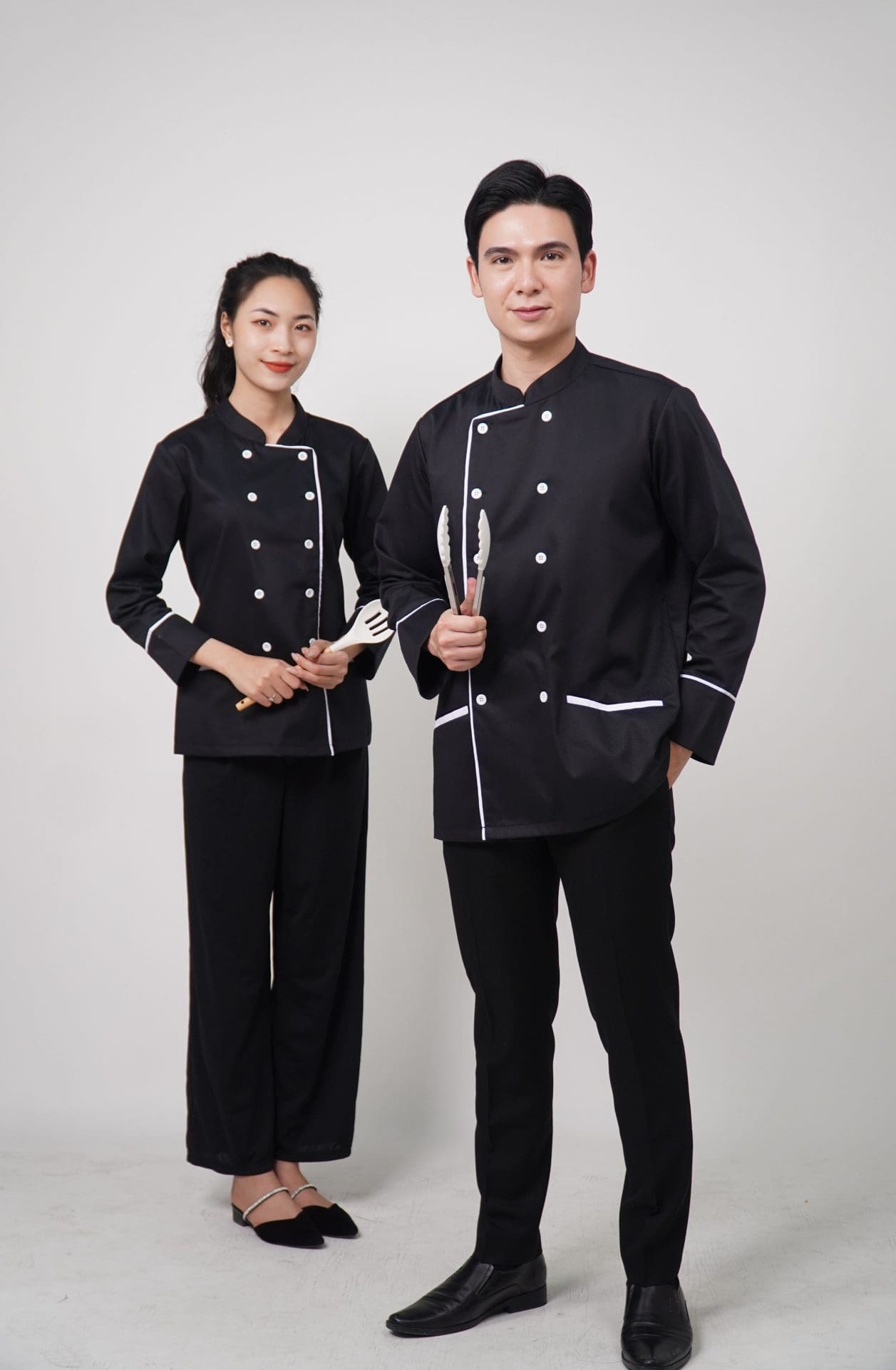 Áo bếp màu đen dài tay sọc trắng [BEST SELLER 2026]