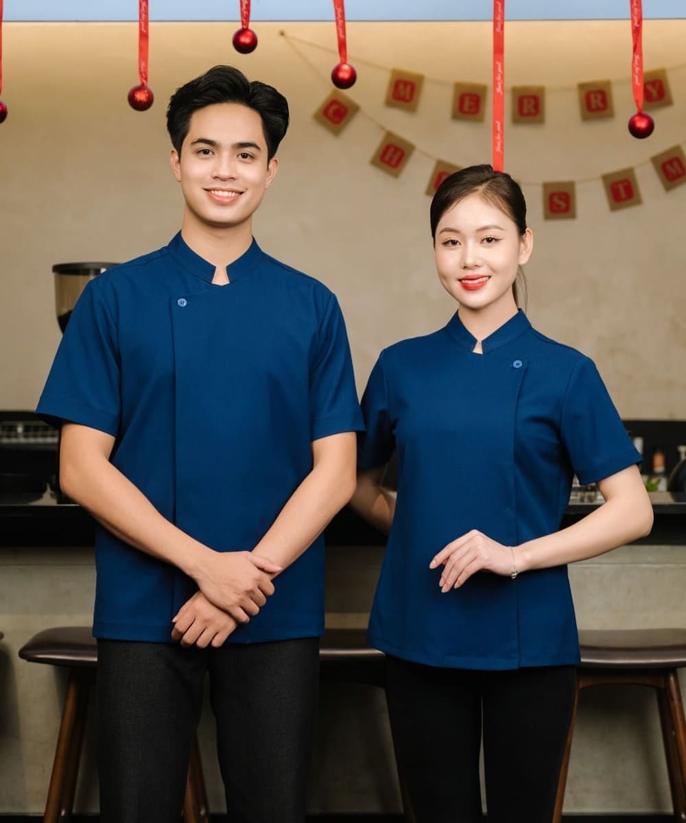Áo đồng phục nhà hàng Tây Âu màu xanh dương thanh lịch, chất liệu mềm mịn