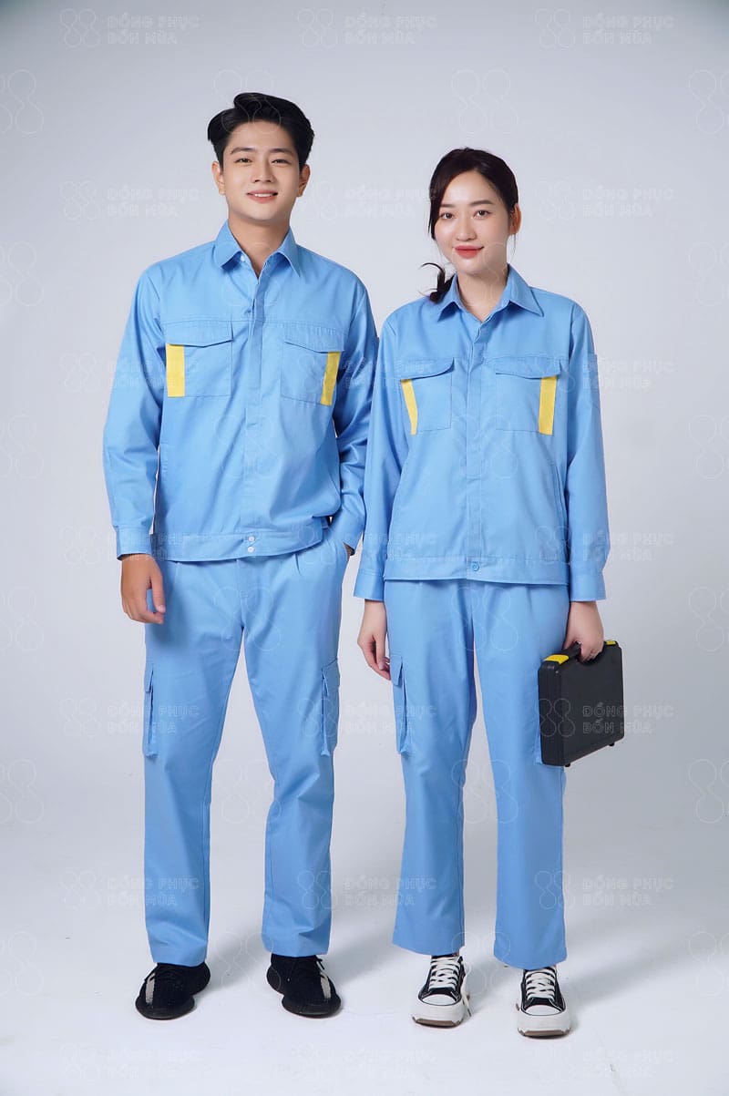 Mẫu bảo hộ lao động đồng phục màu xanh da trời phối túi vàng
