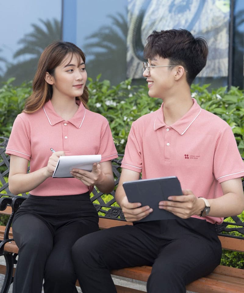 Áo đồng phục công ty màu hồng, chất liệu thun gân